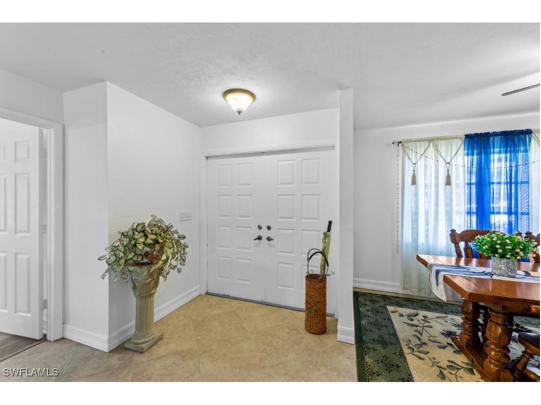 2219 SE 8th Street Cape Coral FL 33990 225076510 image9