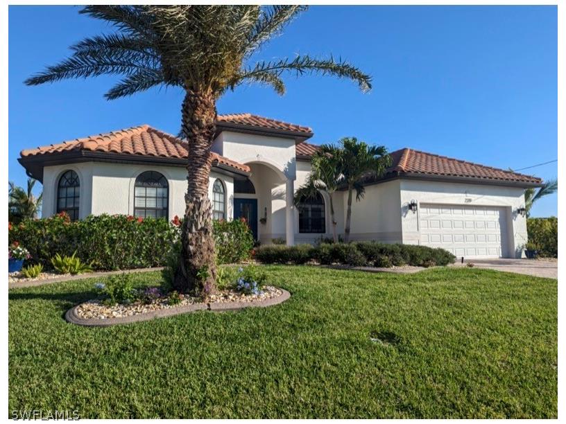 2219 SW 28th Terrace Cape Coral FL 33914 223004739 image1