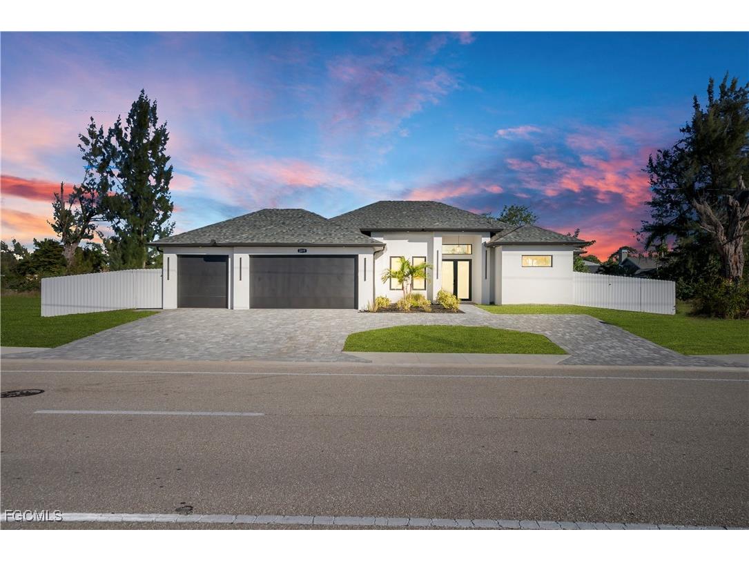 2219 Surfside Boulevard Cape Coral FL 33991 2026003623 image1
