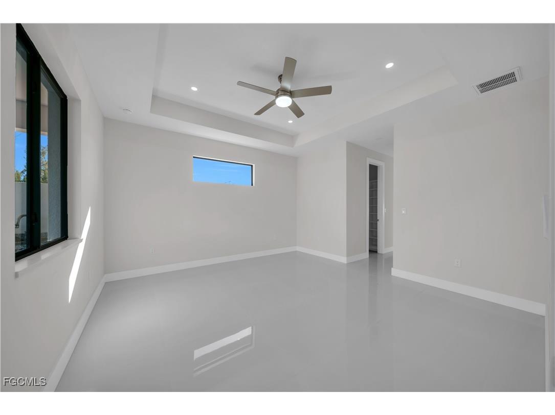 2219 Surfside Boulevard Cape Coral FL 33991 2026003623 image16