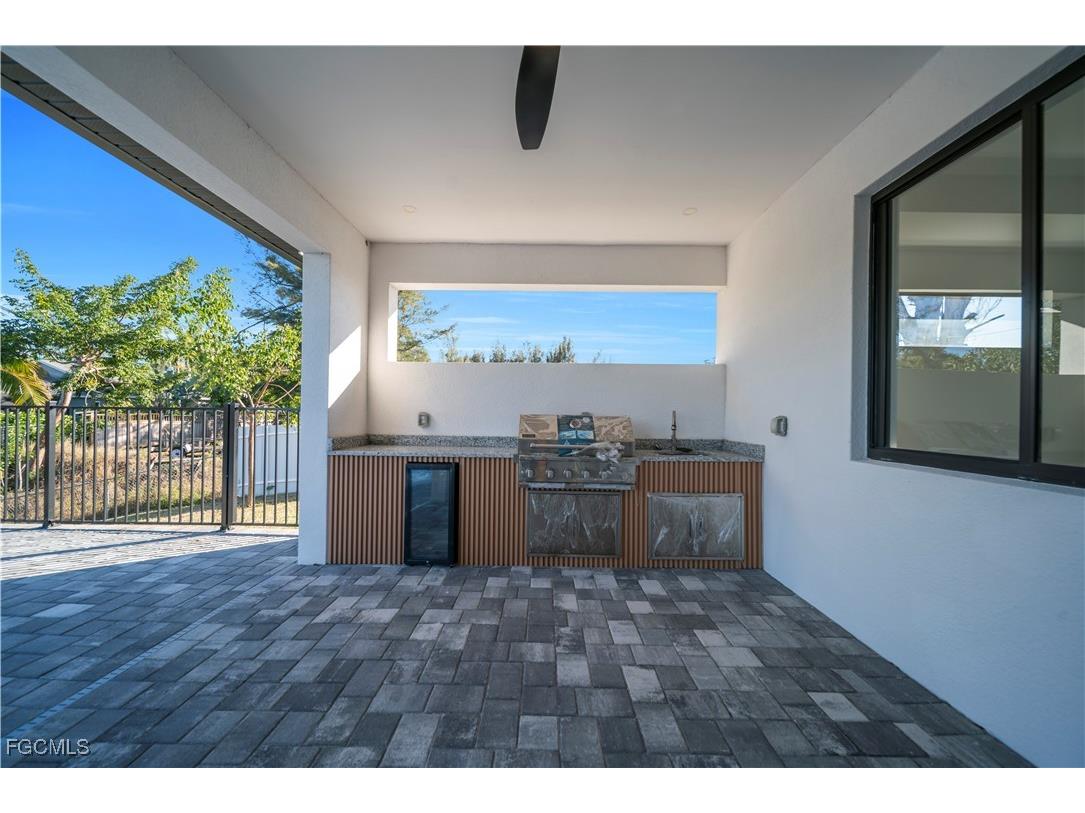 2219 Surfside Boulevard Cape Coral FL 33991 2026003623 image33