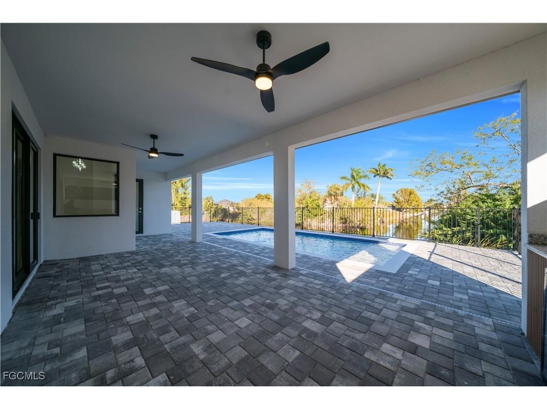 2219 Surfside Boulevard Cape Coral FL 33991 2026003623 image34