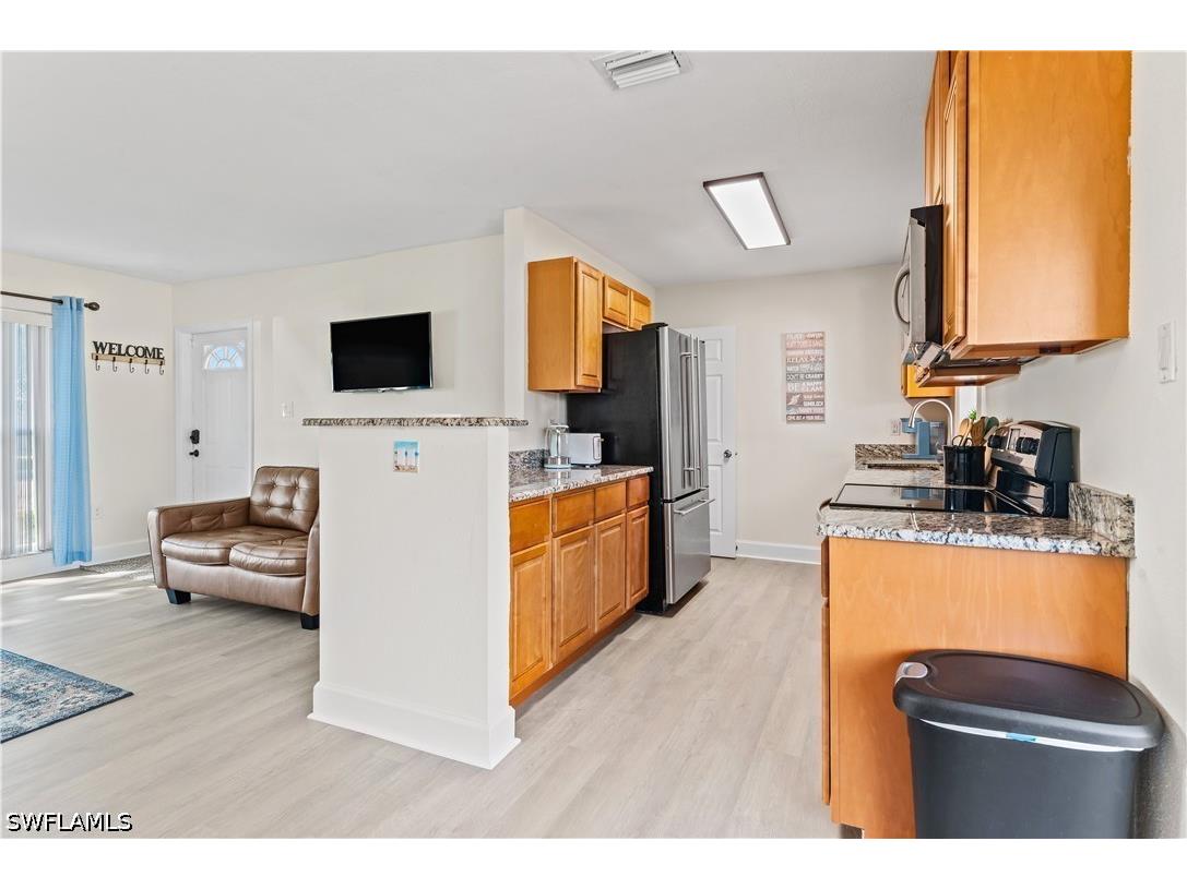 22198 Felton Avenue Port Charlotte FL 33952 226016867 image3