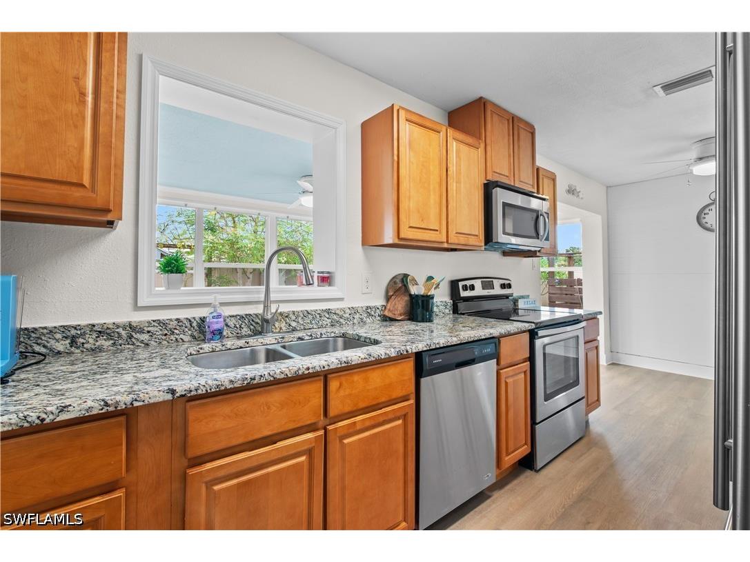 22198 Felton Avenue Port Charlotte FL 33952 226016867 image5