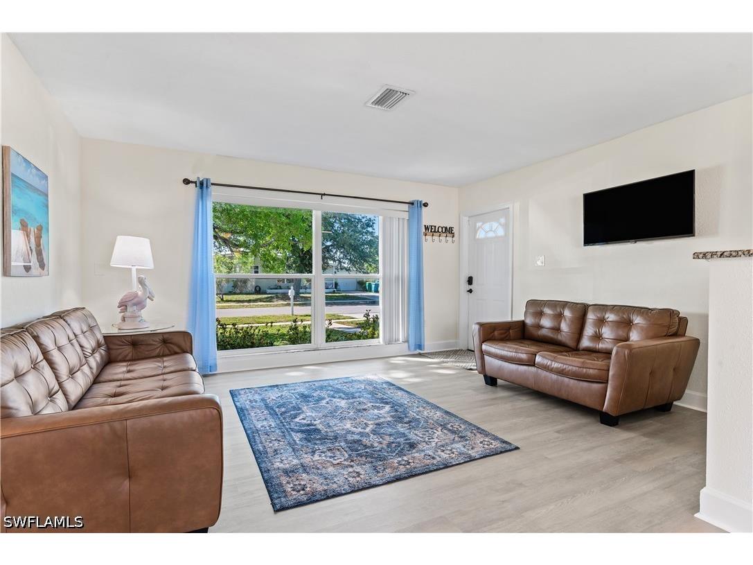 22198 Felton Avenue Port Charlotte FL 33952 226016867 image8