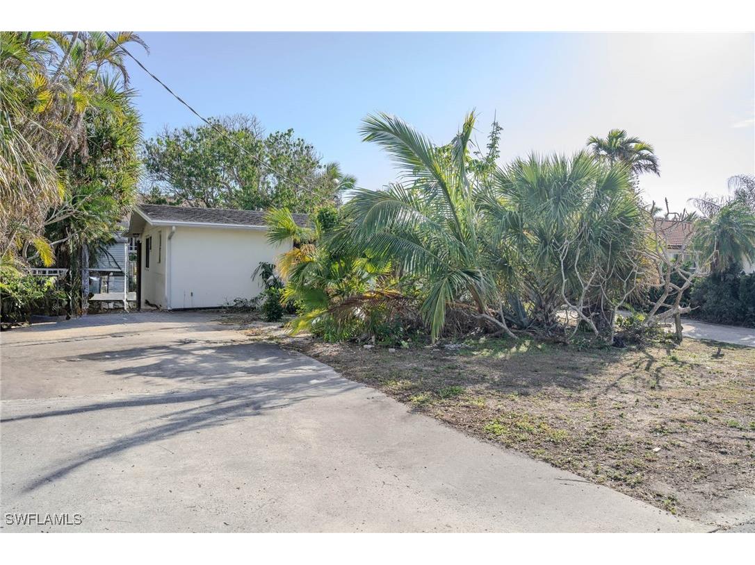 222 1st Street Bonita Springs FL 34134 225017083 image9