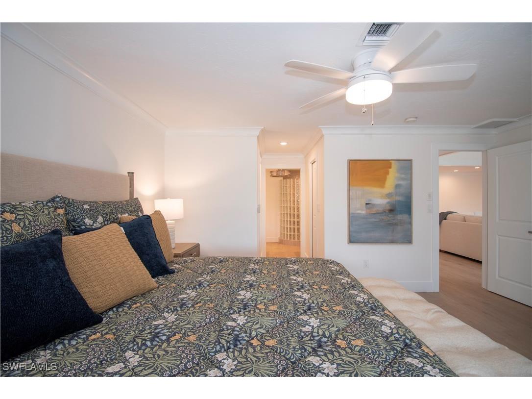 222 Bay Point Naples FL 34103 225025629 image16