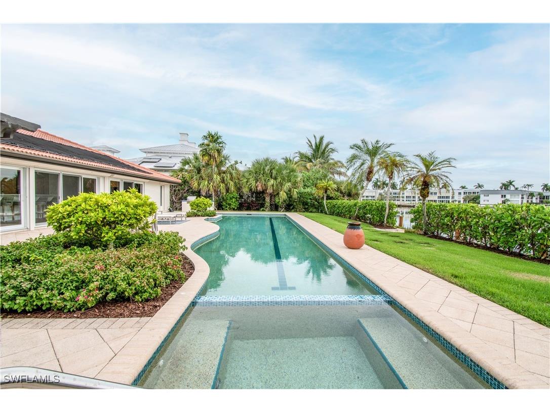 222 Bay Point Naples FL 34103 225025629 image21