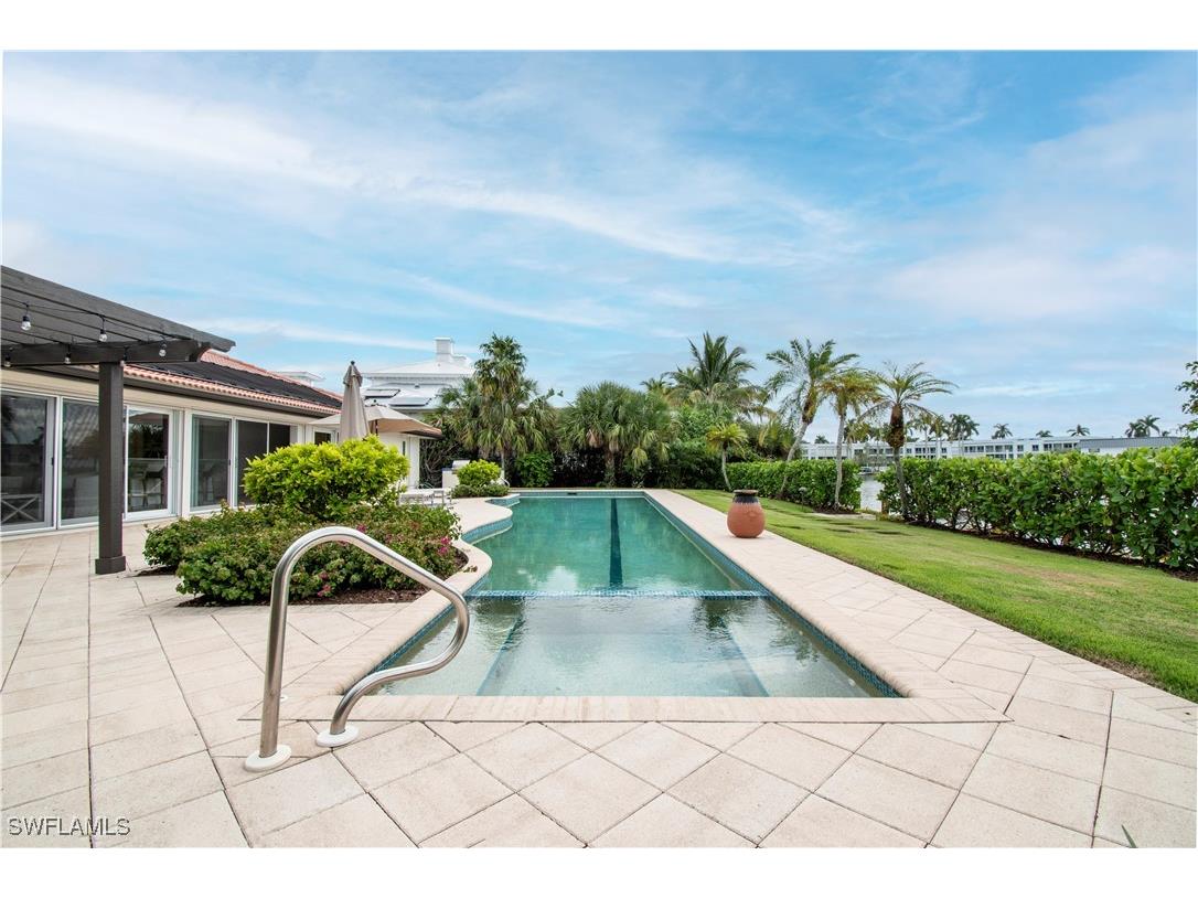 222 Bay Point Naples FL 34103 225025629 image28