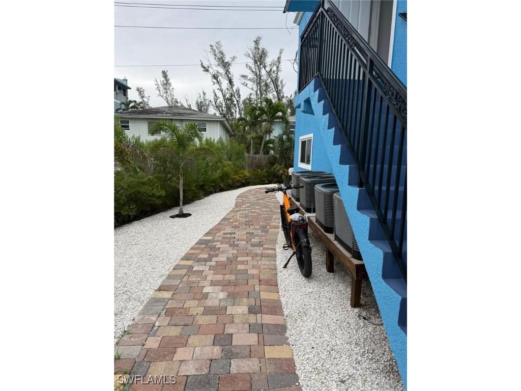 222 Fairweather Lane Fort Myers Beach FL 33931 225059797 image7