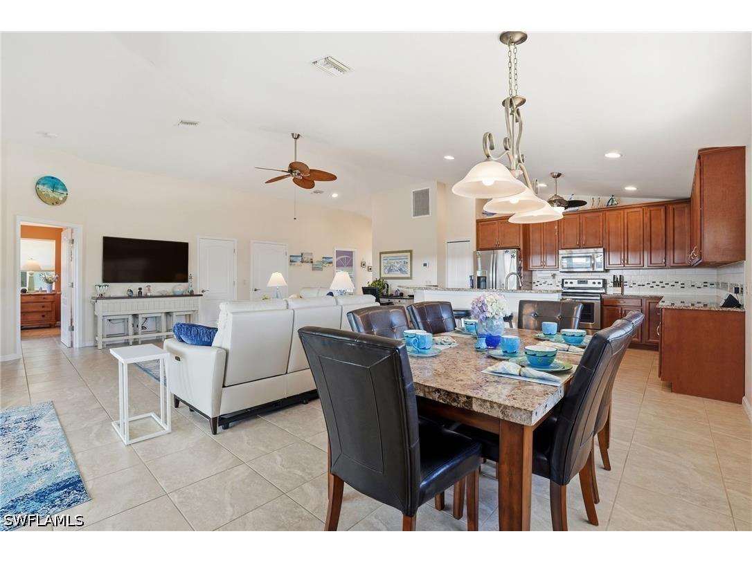 222 Flamingo Street Fort Myers Beach FL 33931 226017386 image11