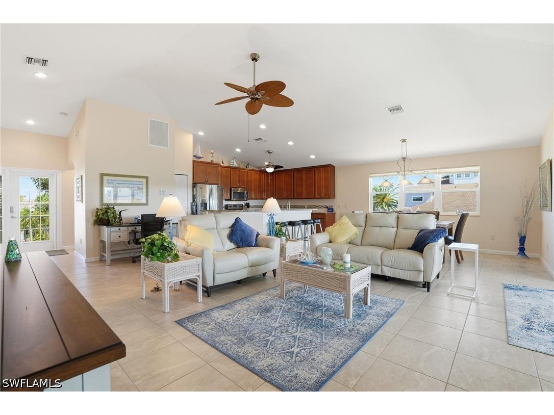 222 Flamingo Street Fort Myers Beach FL 33931 226017386 image8