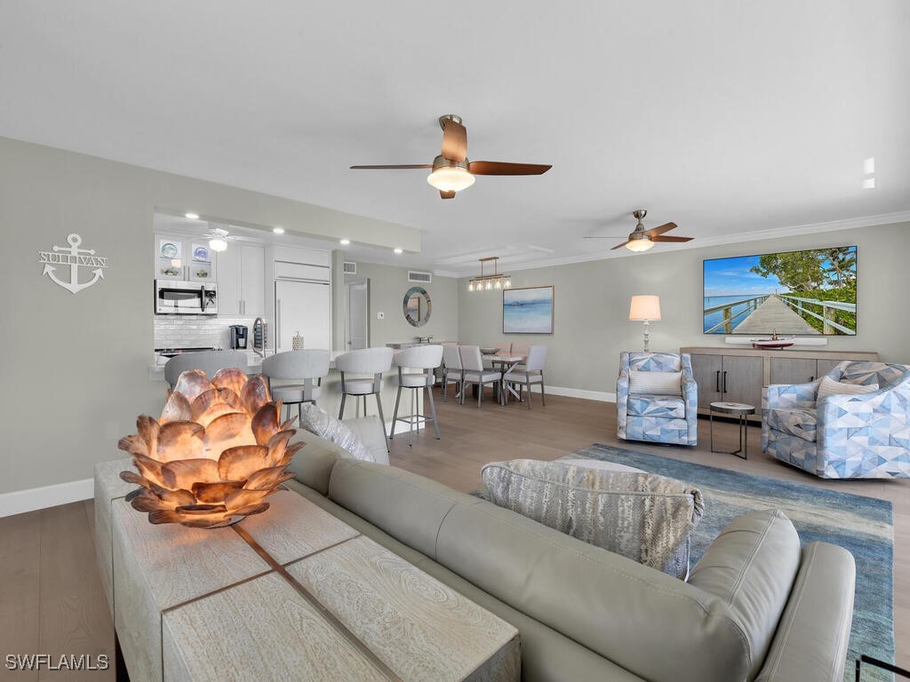 222 Harbour Drive #103 Naples FL 34103 225079987 image13