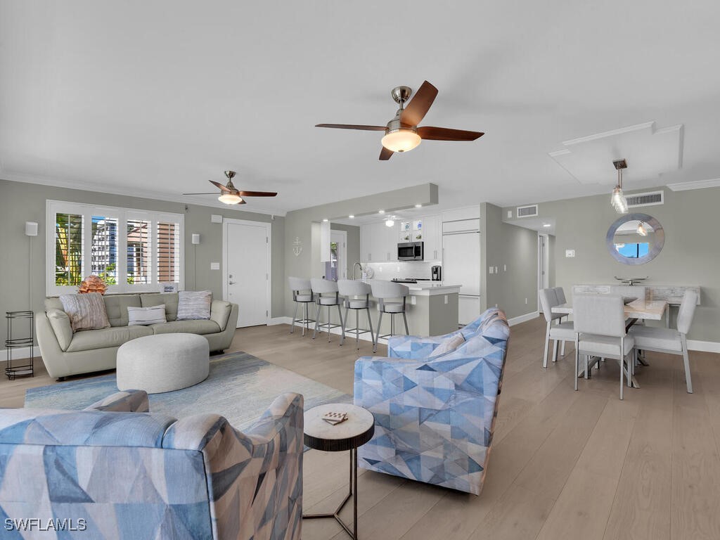 222 Harbour Drive #103 Naples FL 34103 225079987 image14