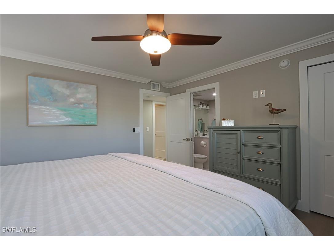 222 Harbour Drive #103 Naples FL 34103 226004327 image15