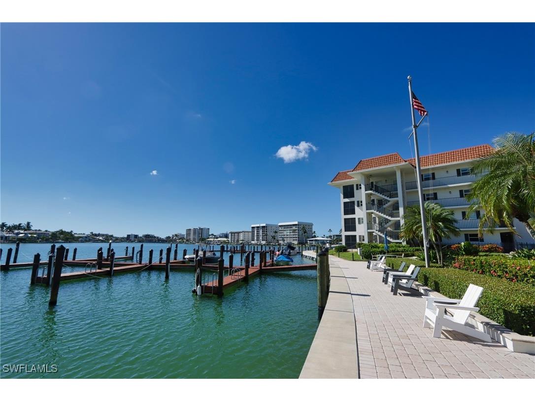 222 Harbour Drive #103 Naples FL 34103 226004327 image28