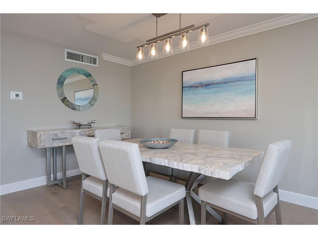 222 Harbour Drive #103 Naples FL 34103 226004327 image4