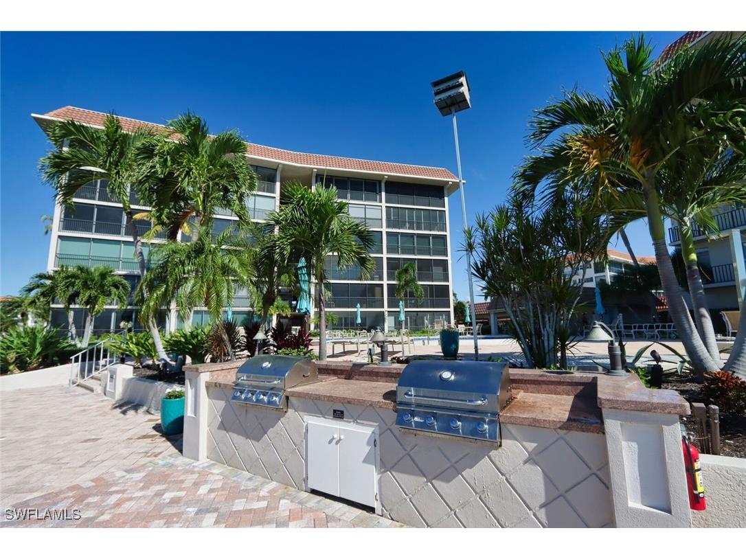 222 Harbour Drive #105 Naples FL 34103 225066451 image20