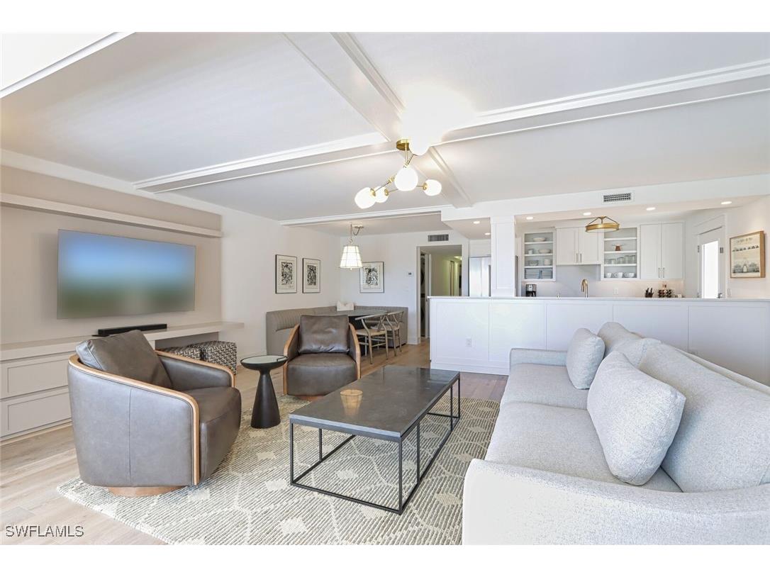 222 Harbour Drive #105 Naples FL 34103 225066451 image3