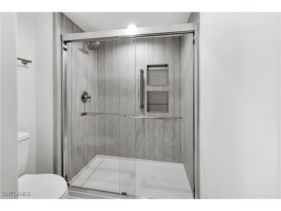 222 Harbour Drive #114 Naples FL 34103 225058559 image30