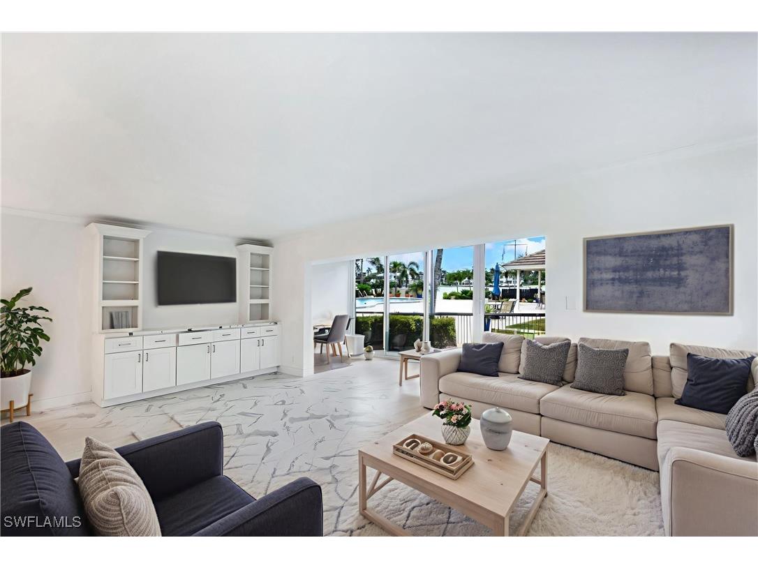 222 Harbour Drive #114 Naples FL 34103 225058559 image7