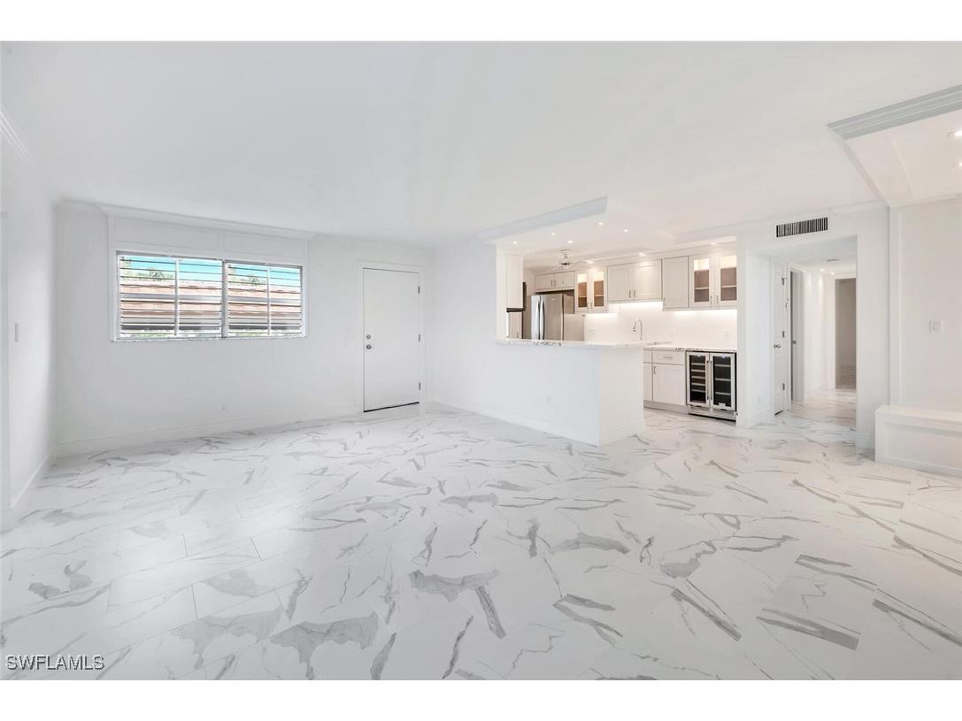 222 Harbour Drive #114 Naples FL 34103 225084681 image10
