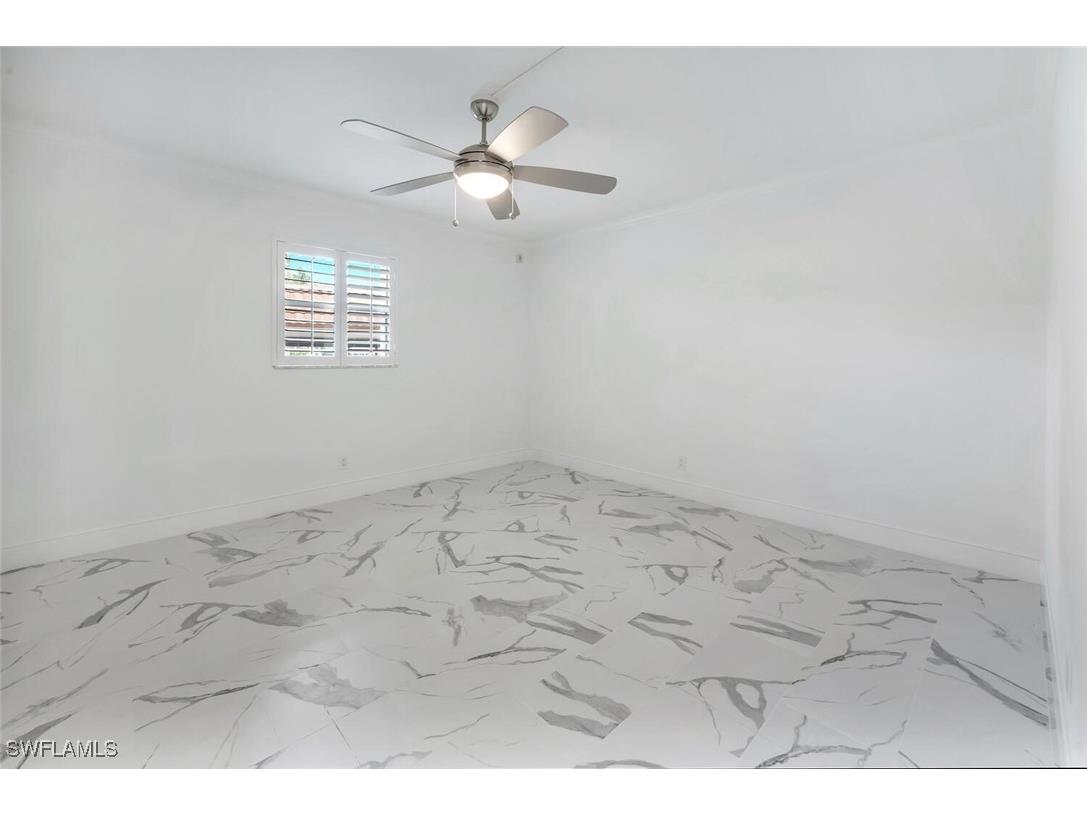 222 Harbour Drive #114 Naples FL 34103 225084681 image18