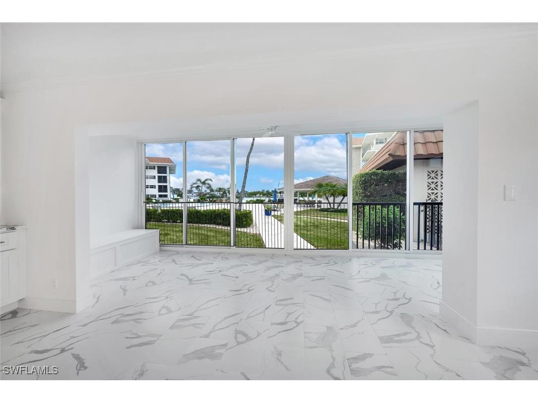 222 Harbour Drive #114 Naples FL 34103 225084681 image2