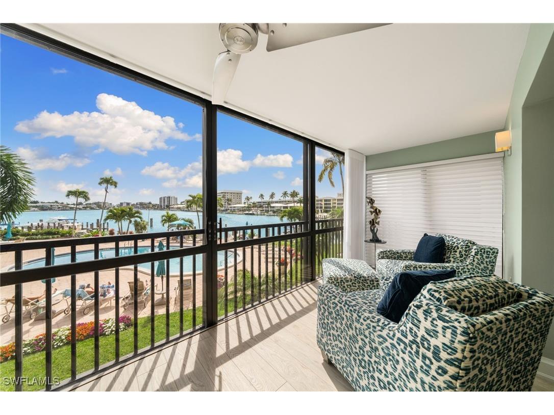 222 Harbour Drive #207 Naples FL 34103 225080786 image1