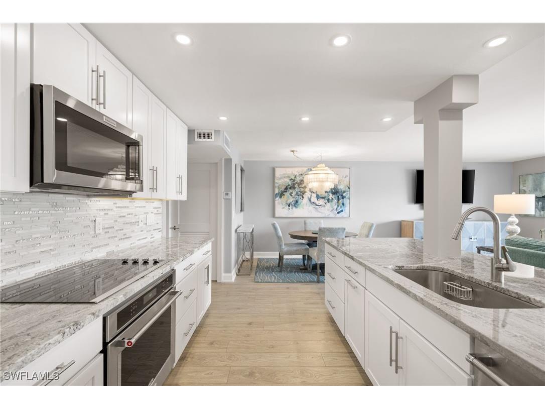 222 Harbour Drive #207 Naples FL 34103 225080786 image11