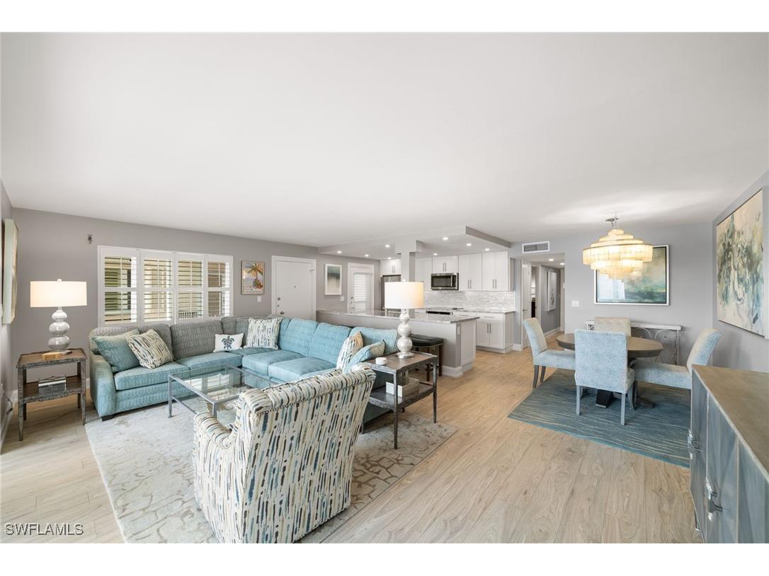 222 Harbour Drive #207 Naples FL 34103 225080786 image12