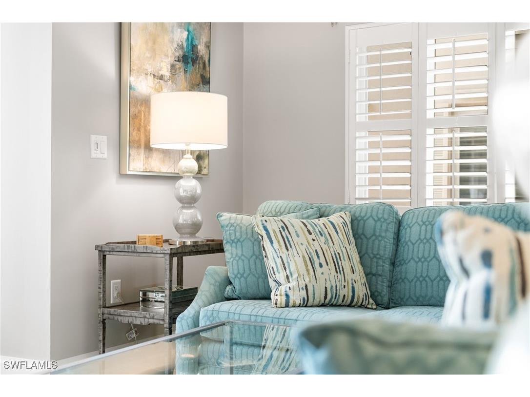 222 Harbour Drive #207 Naples FL 34103 225080786 image28