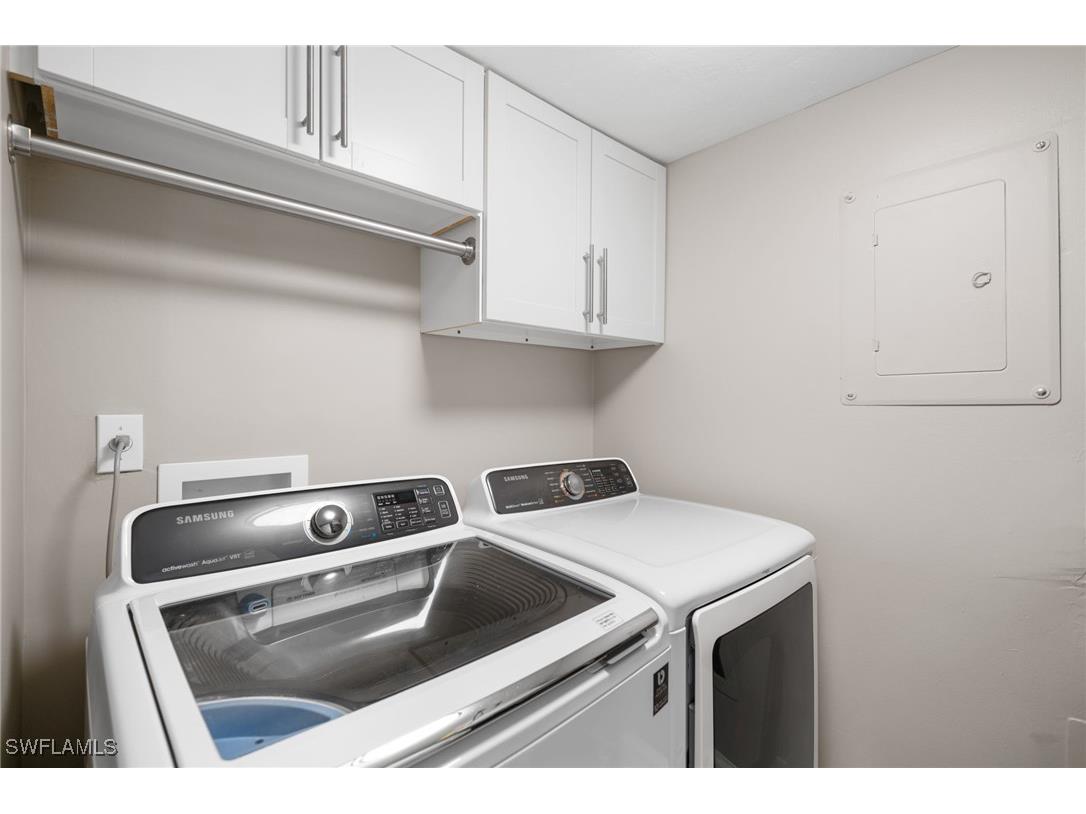 222 Harbour Drive #207 Naples FL 34103 225080786 image29