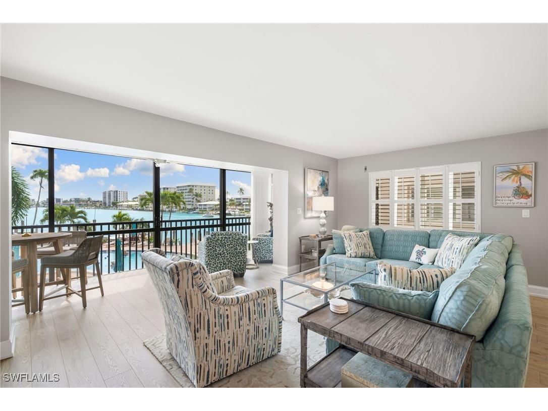 222 Harbour Drive #207 Naples FL 34103 225080786 image5