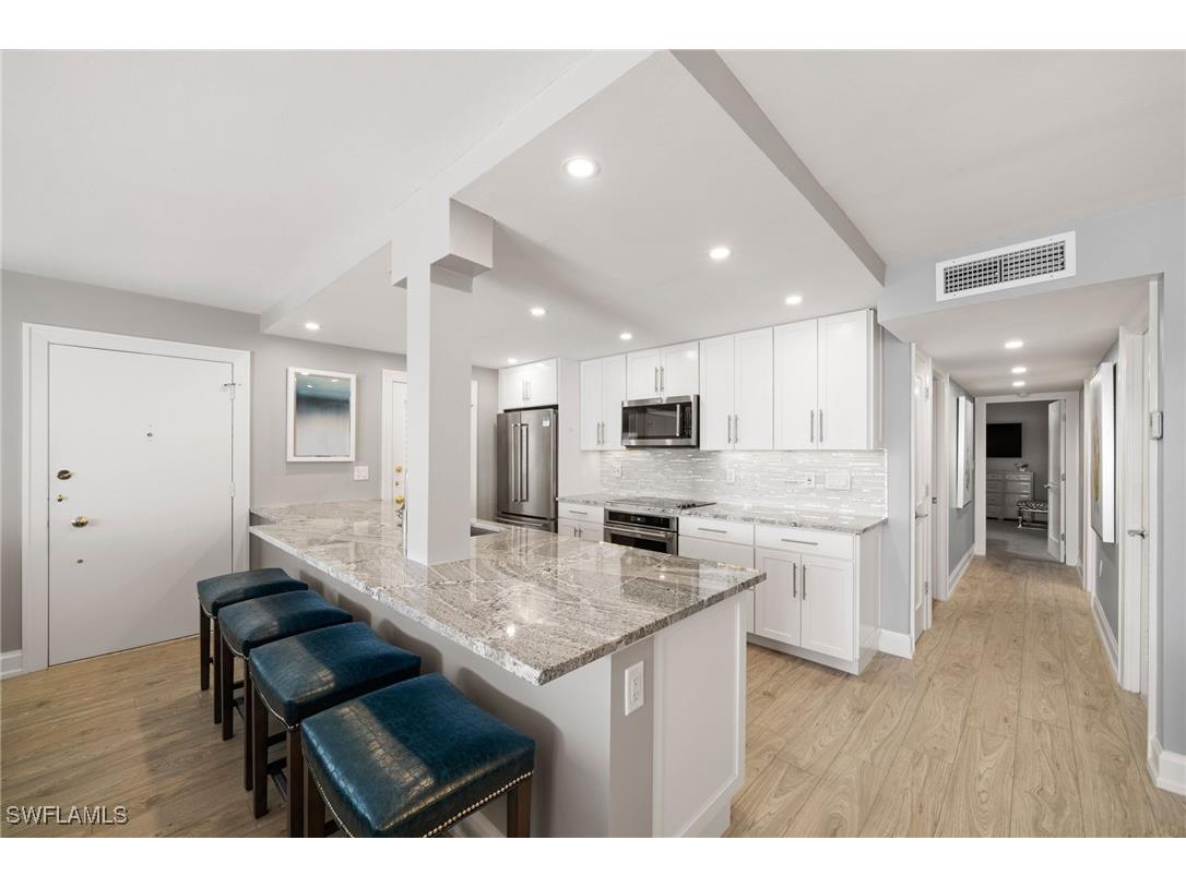 222 Harbour Drive #207 Naples FL 34103 225080786 image8