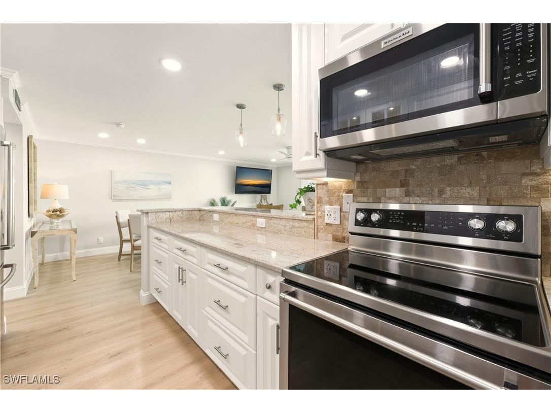 222 Harbour Drive #218 Naples FL 34103 226003648 image13