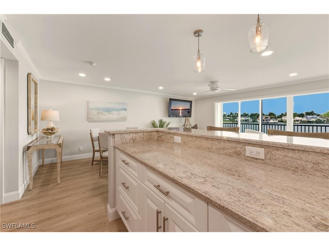222 Harbour Drive #218 Naples FL 34103 226003648 image14