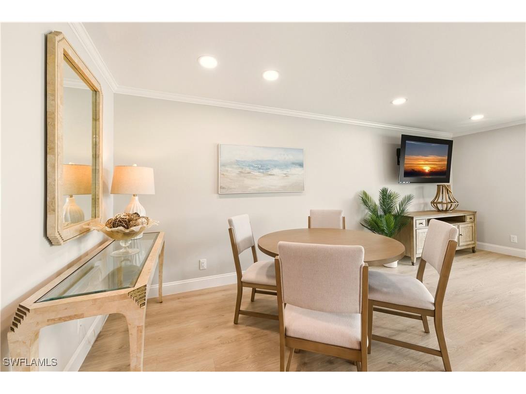 222 Harbour Drive #218 Naples FL 34103 226003648 image15