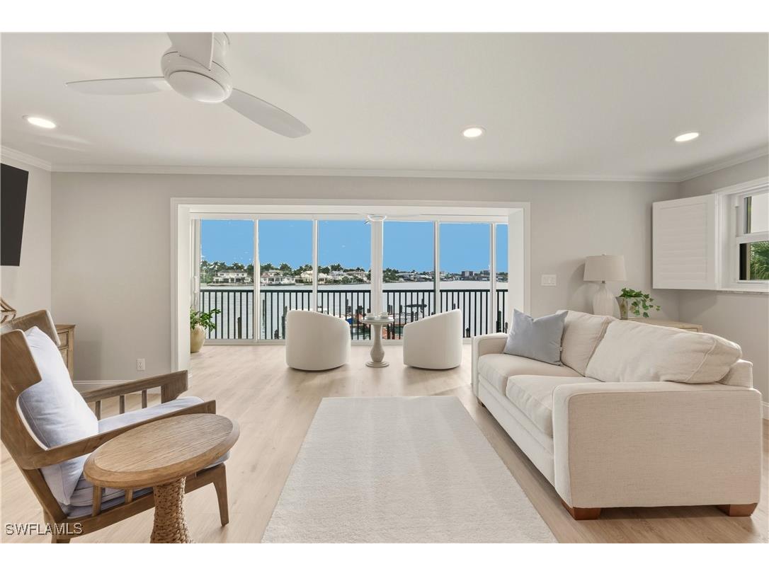 222 Harbour Drive #218 Naples FL 34103 226003648 image16