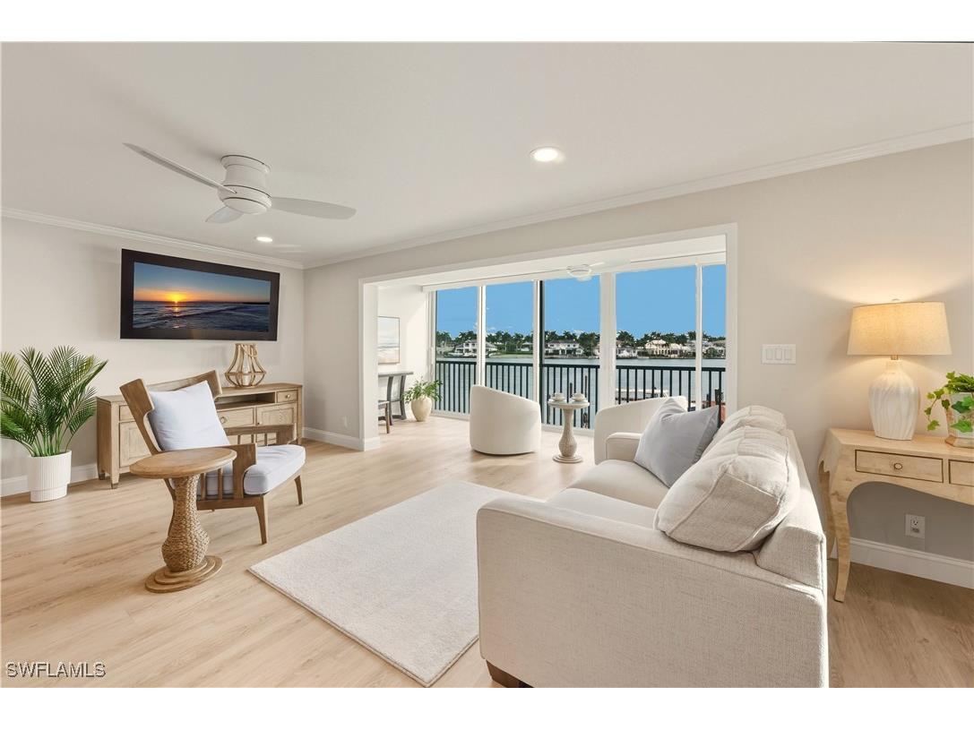 222 Harbour Drive #218 Naples FL 34103 226003648 image18