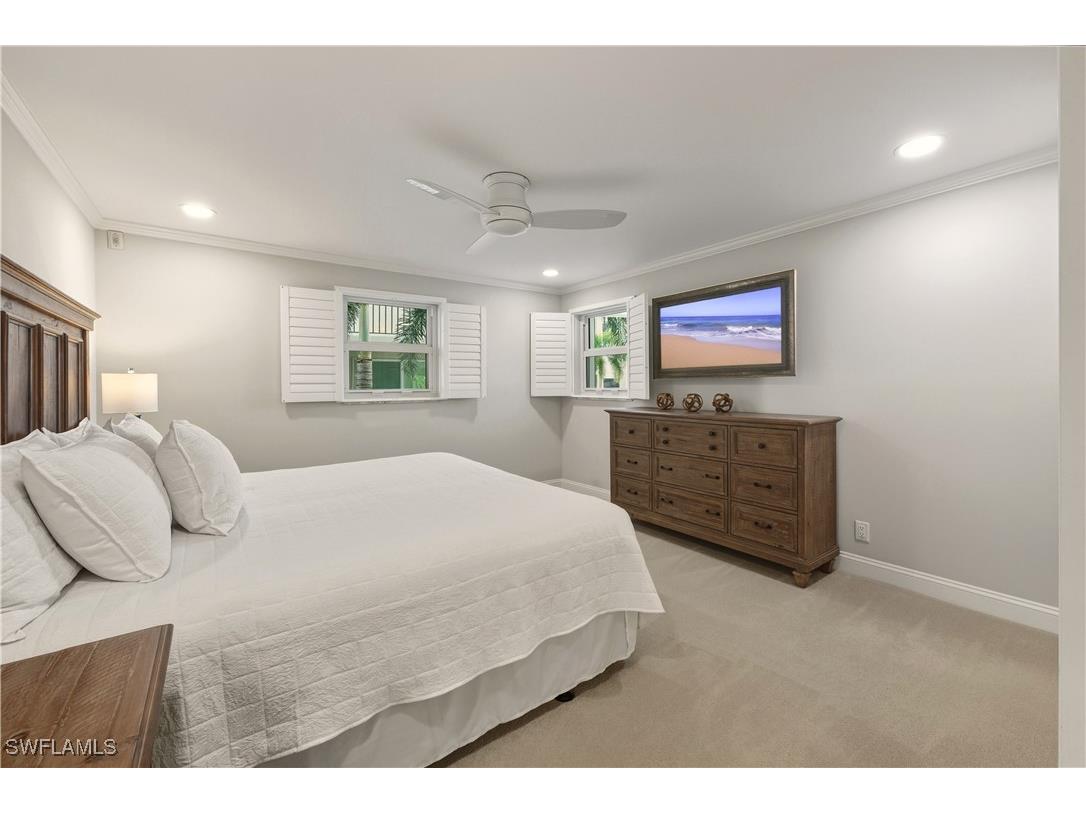 222 Harbour Drive #218 Naples FL 34103 226003648 image28