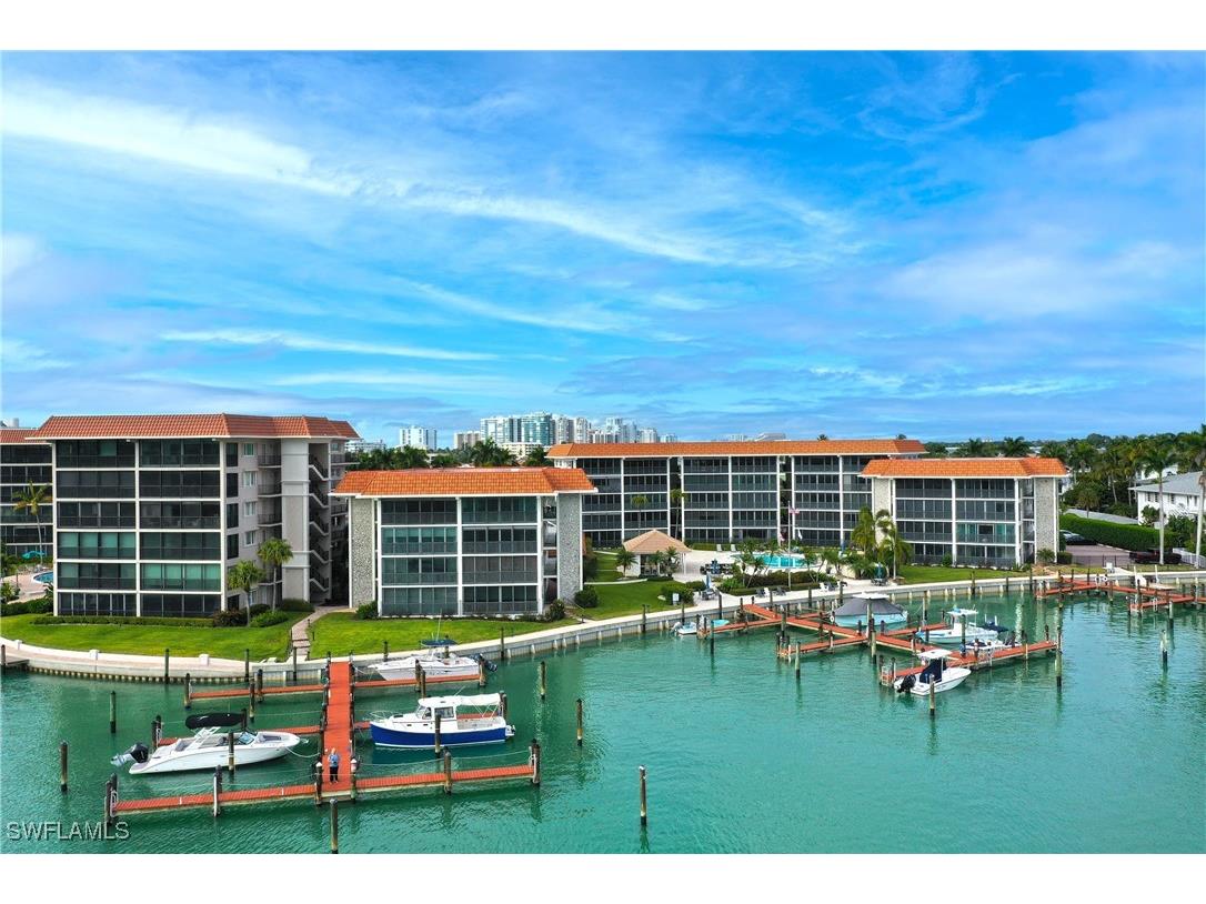 222 Harbour Drive #218 Naples FL 34103 226003648 image3