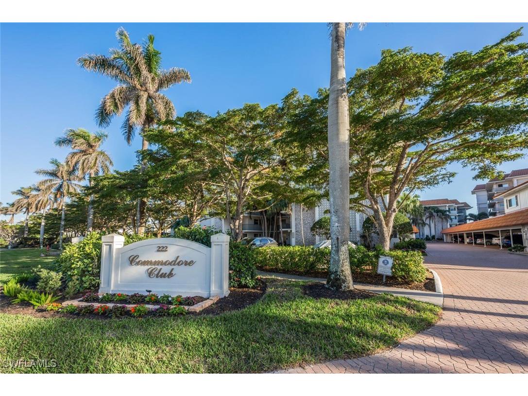 222 Harbour Drive #218 Naples FL 34103 226003648 image5