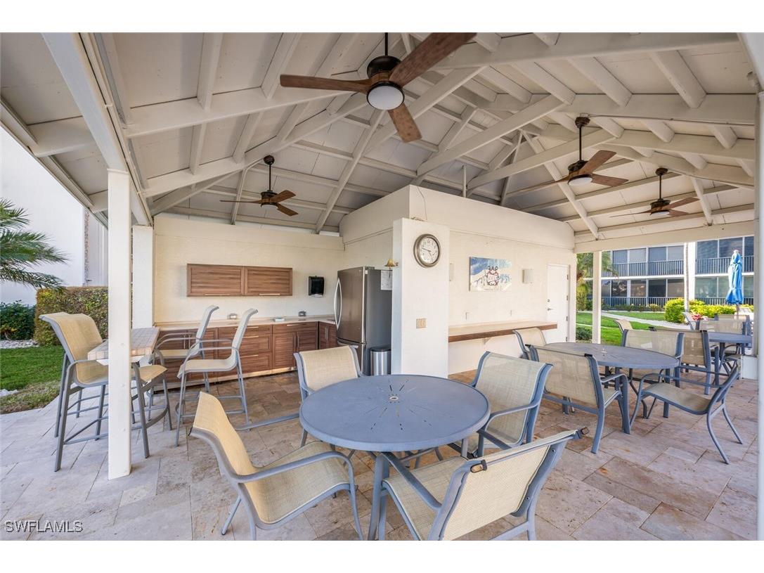 222 Harbour Drive #218 Naples FL 34103 226003648 image6