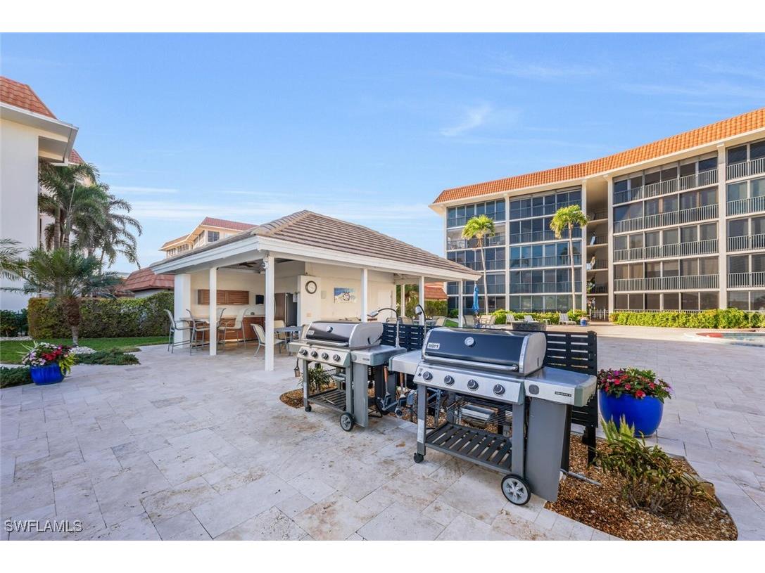 222 Harbour Drive #218 Naples FL 34103 226003648 image7