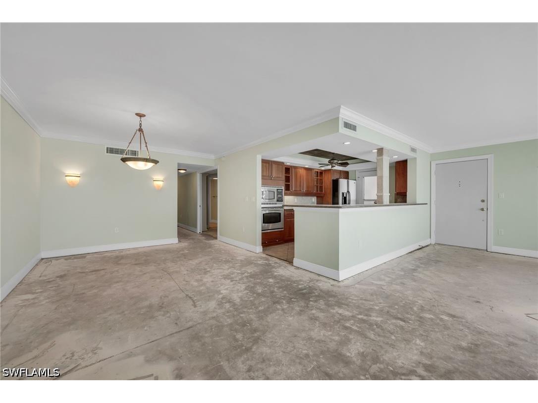 222 Harbour Drive #301 Naples FL 34103 226018025 image8