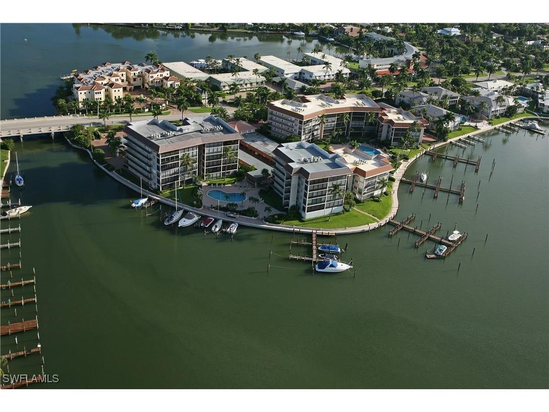 222 Harbour Drive #314 Naples FL 34103 224084678 image1