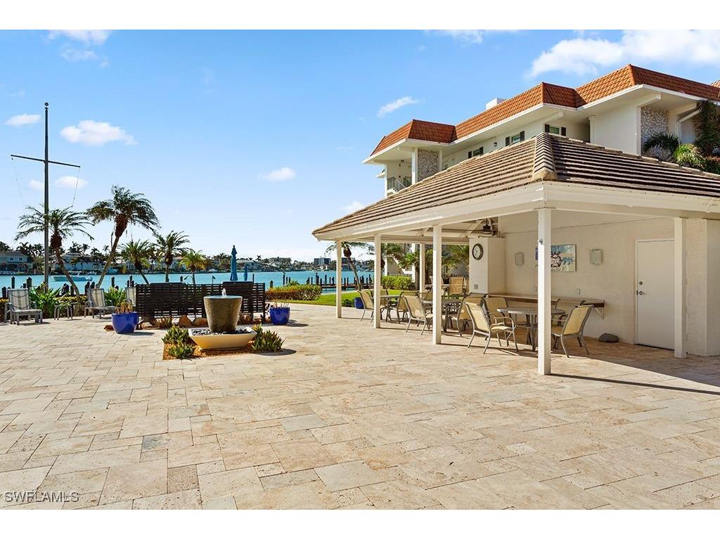 222 Harbour Drive #314 Naples FL 34103 224084678 image20