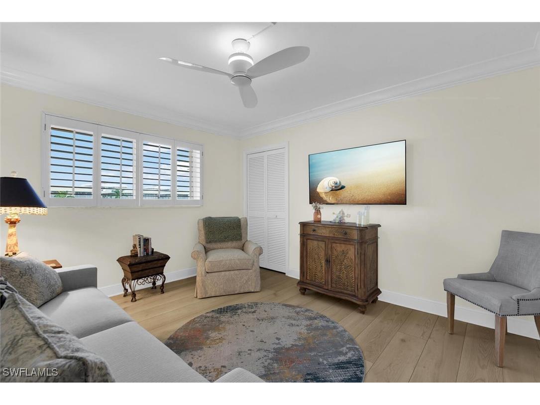 222 Harbour Drive #403 Naples FL 34103 225070078 image21