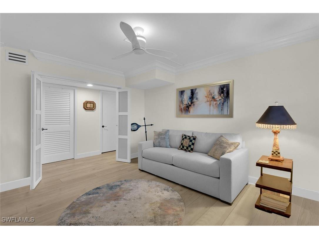 222 Harbour Drive #403 Naples FL 34103 225070078 image22